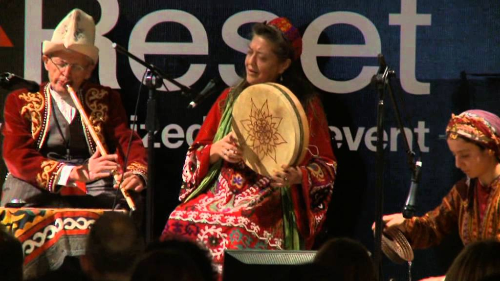 Dr. Rahmi Oruç Güvenç presents and performs at TEDx